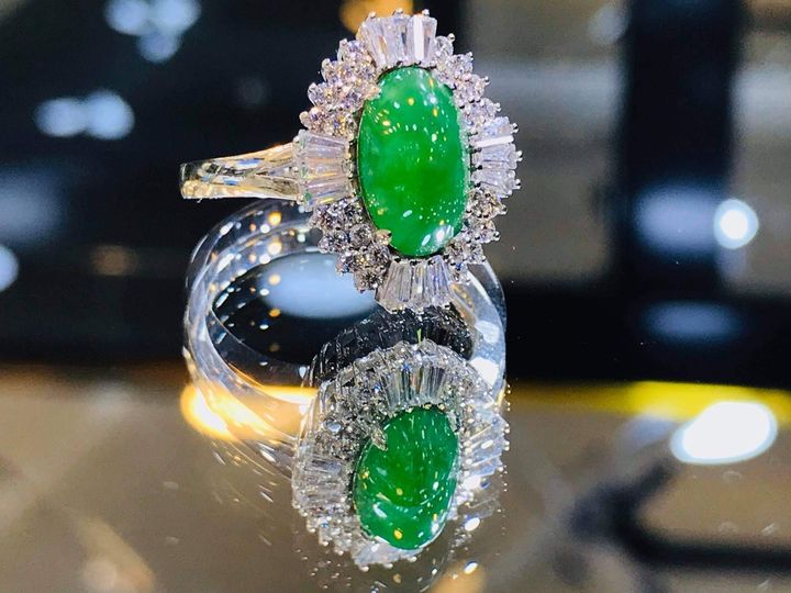 Ngọc cẩm thạch thiên nhiên Myanmar GMT JADE Bst Phỉ Thúy Đính Kim Cương Cao Cấp