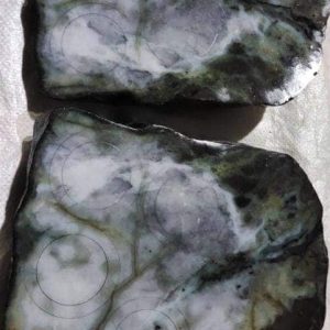Đá cẩm thạch thô Myanmar màu độc lạ tại GMT JADE
