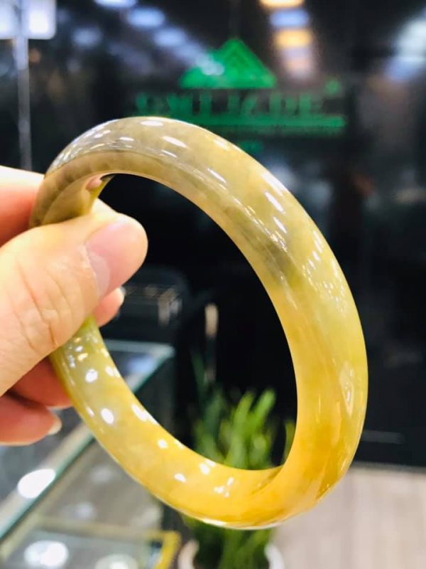 Vòng Ngọc Bản Liền Hoàng Phỉ Tấu Thanh Xuân
