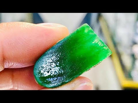 Câu Chuyện Về Ngọc Cẩm Thạch Jadeite Jade Và Ngọc Bích Nephrite