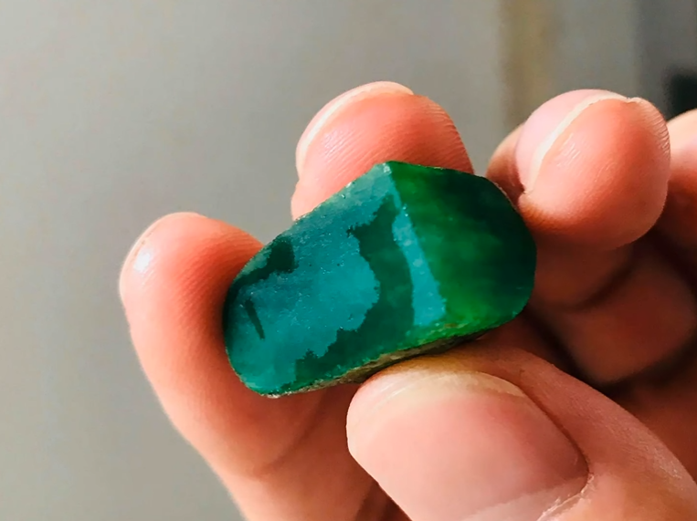 Ngọc Cẩm Thạch Myanmar Là Gì? Giá Của Ngọc Cẩm Thạch Thiên Nhiên?