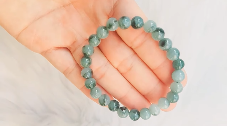 Chuỗi Đeo Tay Ngọc Jade Xanh Uy Tín Chính Hãng Myanmar