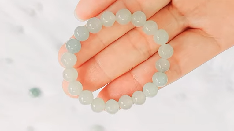 Chuỗi Hạt Đeo Tay Cẩm Thạch Trắng Sữa Cho Nữ