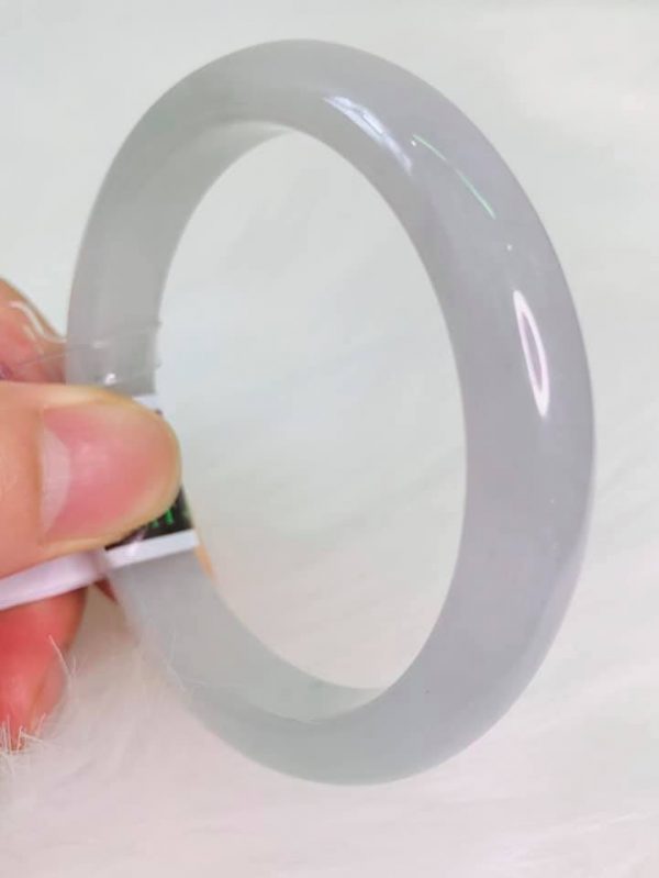 Vòng Cẩm Thạch Giá Rẻ Bản Hẹ Ánh Tím
