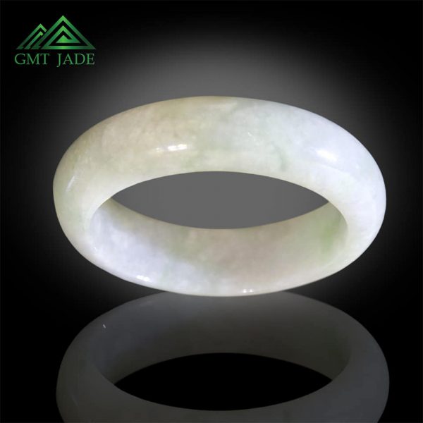 Vòng Tay Ngọc Phong Thủy Bản Hẹ Chính Hãng